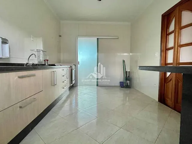 Casa com 154m² 3 quartos e 2 banheiros, à venda, no bairro Jardim Anchieta em Pederneiras