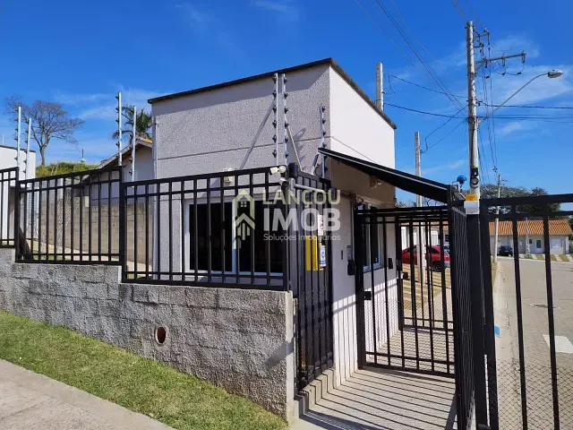 Casa 2 quartos e 1 banheiro, à venda, no bairro Jardim Vitória em Campo Limpo Paulista