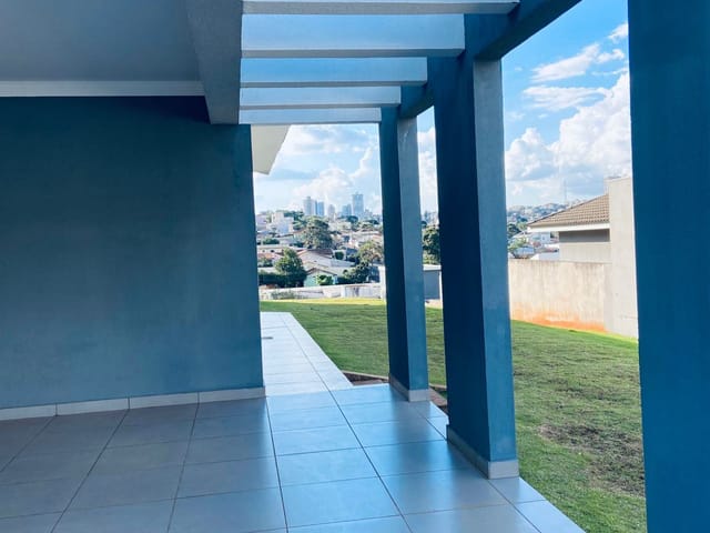 Foto do Casa - Casa à venda, Loteamento Santa Cândida, Apucarana, PR | J. Mareze Imóveis Ltda