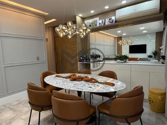 Casa com 242m² 3 quartos e 5 banheiros, à venda, no bairro Ribeirão do Lipa em Cuiabá