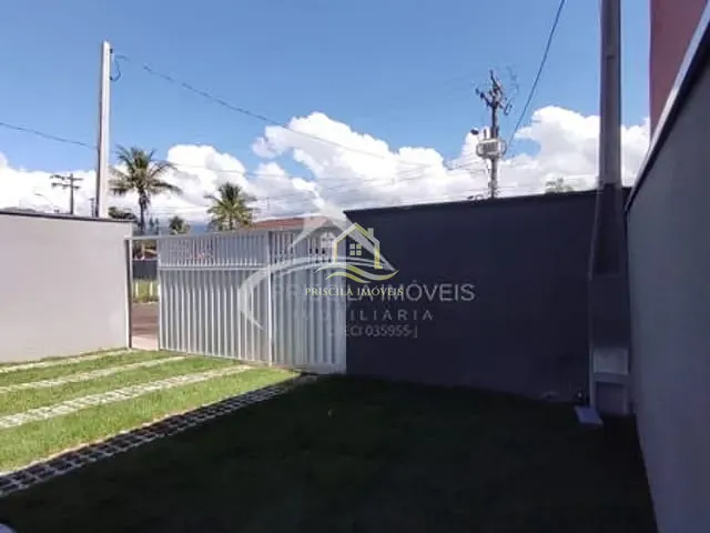 Casa com 100m², à venda, no bairro Boracéia em Bertioga