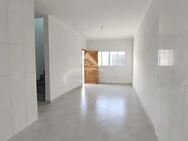 Casa com 100m², à venda, no bairro Boracéia em Bertioga