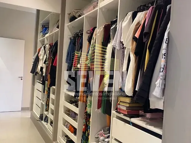 Casa com 250m² 3 quartos e 4 banheiros, à venda, no bairro Parque Vista Alegre em Bauru