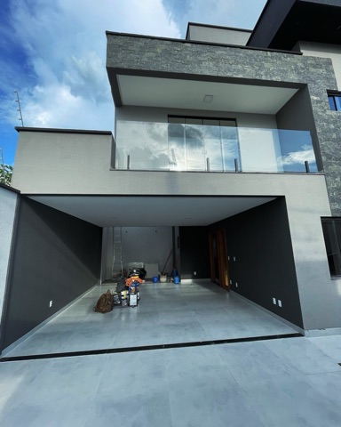 Casa com 224m² 3 quartos e 5 banheiros, à venda, no bairro Jardim América  em Goiânia