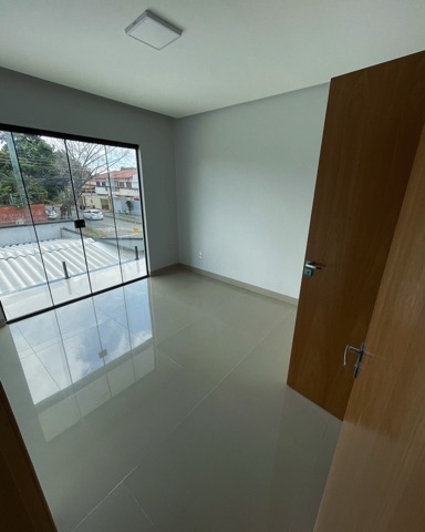 Casa com 224m² 3 quartos e 5 banheiros, à venda, no bairro Jardim América  em Goiânia