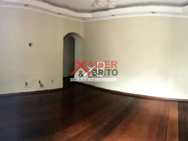 Casa com 270m² 5 quartos e 5 banheiros, à venda, no bairro Jardim Brasília (Zona Leste) em São Paulo