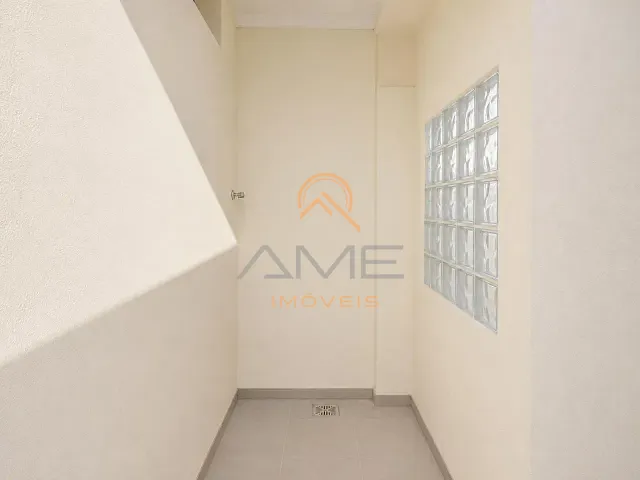 Casa com 300m² 3 quartos e 21 banheiros, à venda, no bairro Areal em Pelotas