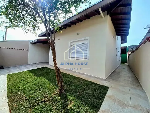 Casa com 250m² 3 quartos e 2 banheiros, à venda, no bairro Crispim em Pindamonhangaba