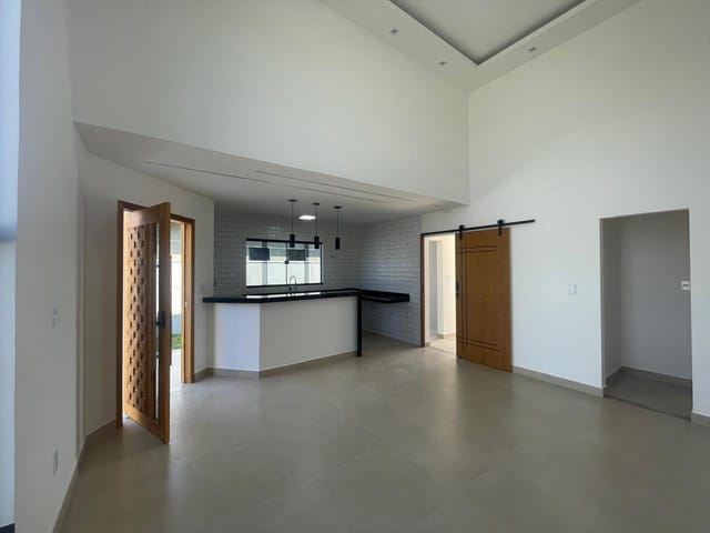 Casa com 240m² 3 quartos e 2 banheiros, à venda, no bairro Praia de Itaipuaçu (Itaipuaçu) em Maricá