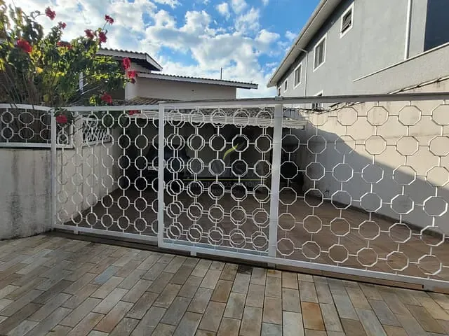 Casa com 633m² 3 quartos e 1 banheiro, à venda, no bairro Jardim Santos Reis em Piracaia