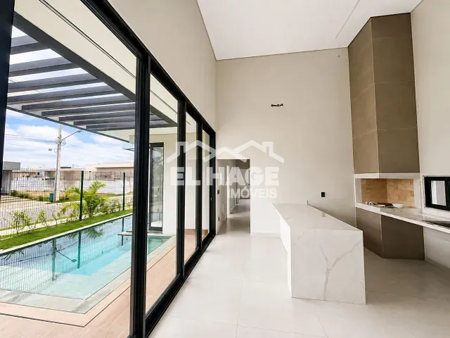 Casa 4 quartos e 4 banheiros, à venda, no bairro Jardim Itália em Cuiabá