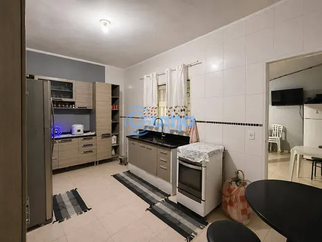 Casa com 129m² 2 quartos e 1 banheiro, à venda, no bairro Parque Brasil em Bragança Paulista