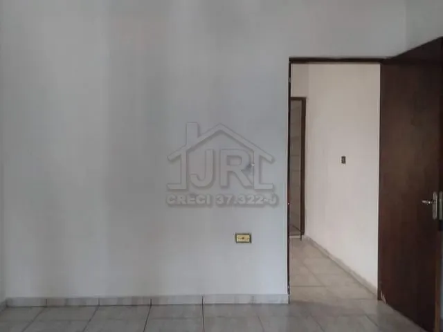 Casa com 150m² 2 quartos e 1 banheiro, à venda, no bairro Jardim Zaira em Mauá
