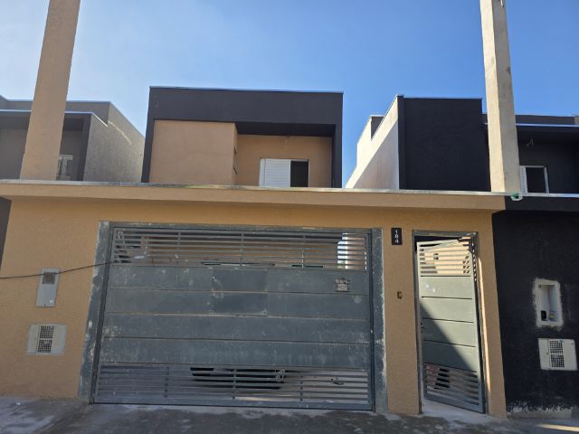 Casa 3 quartos e 3 banheiros, à venda, no bairro Portais (Polvilho) em Cajamar