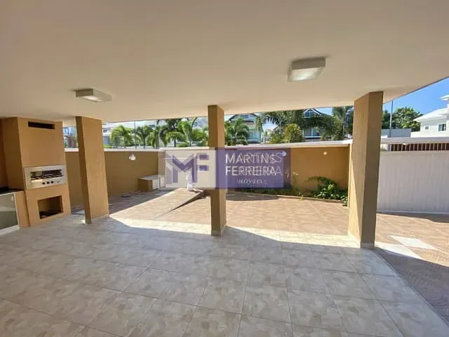 Casa com 417m² 4 quartos e 6 banheiros, para alugar, no bairro Recreio dos Bandeirantes em Rio de Janeiro