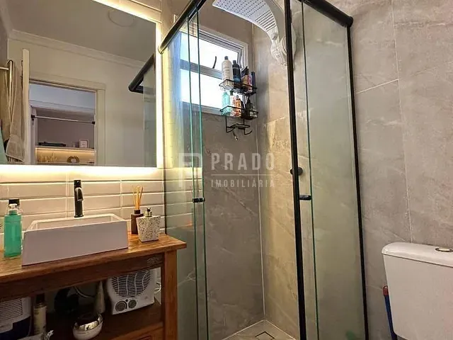 Casa 2 quartos e 2 banheiros, à venda, no bairro Três Vendas em Pelotas