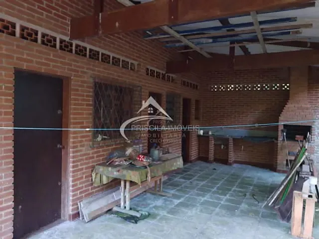 Casa com 500m² 2 quartos e 2 banheiros, à venda, no bairro Boracéia em Bertioga