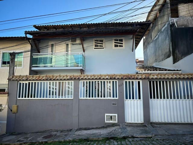 Casa com 225m² 3 quartos e 3 banheiros, à venda, no bairro Jardim Santo Antônio em Macaé
