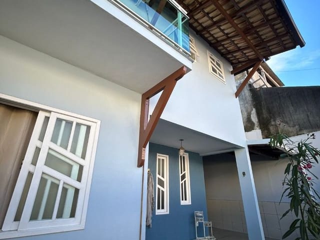 Casa com 225m² 3 quartos e 3 banheiros, à venda, no bairro Jardim Santo Antônio em Macaé