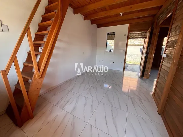 Casa com 70m² 2 quartos e 1 banheiro, para alugar, no bairro Gravatá em Navegantes