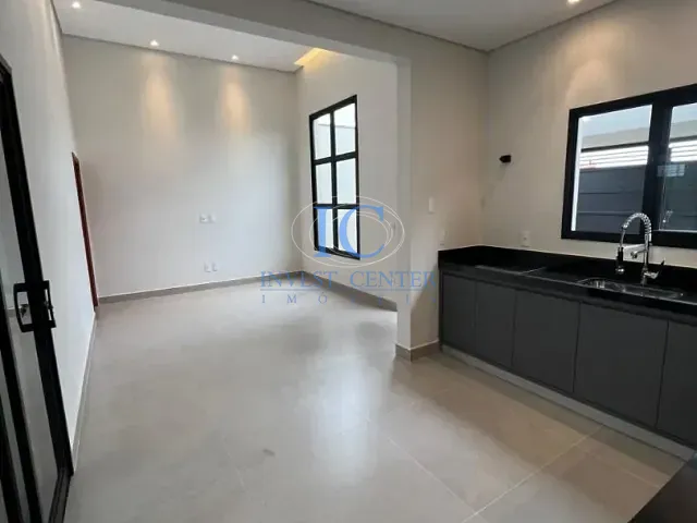 Casa com 150m² 3 quartos e 2 banheiros, à venda, no bairro Jardim Bom Sucesso em Indaiatuba