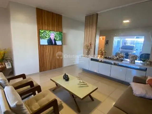 Casa com 200m² 4 quartos e 4 banheiros, à venda, no bairro Itararé em Teresina