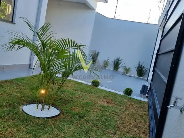 Casa com 200m² 3 quartos e 3 banheiros, à venda, no bairro Loteamento Residencial Verona em Anápolis