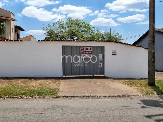 Casa 1 quarto e 1 banheiro, para alugar, no bairro Parque Anhangüera em Goiânia