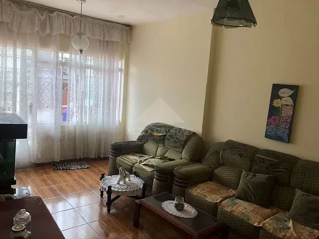 Casa com 250m² 3 quartos e 2 banheiros, à venda, no bairro Parque São Vicente em Mauá