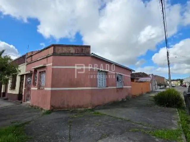 Casa 3 quartos e 2 banheiros, à venda, no bairro Areal em Pelotas