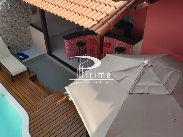 Casa com 210m² 4 quartos e 3 banheiros, à venda, no bairro Itaipu em Niterói