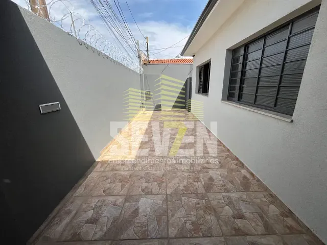 Casa com 198m² 3 quartos e 2 banheiros, à venda, no bairro Centro em Bauru