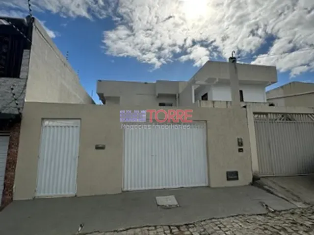 Casa com 217m² 2 quartos e 1 banheiro, à venda, no bairro Nossa Senhora da Vitória Pérola do Mar em Ilhéus
