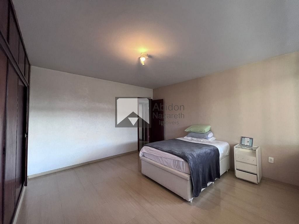 Casa, 10 quartos, 352 m² - Foto 32