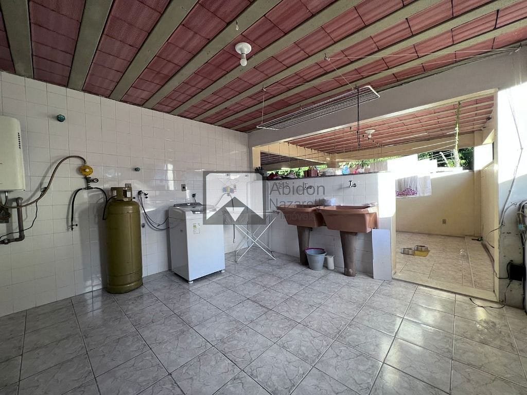 Casa, 10 quartos, 352 m² - Foto 46