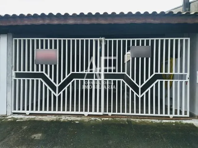Casa com 150m² 2 quartos e 2 banheiros, à venda, no bairro Jardim Gurilândia em Taubaté