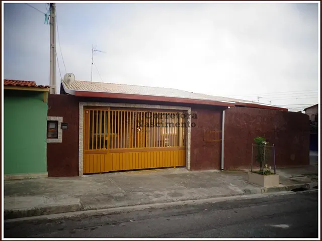 Casa com 150m² 2 quartos e 2 banheiros, à venda, no bairro Cidade Nova Jacareí em Jacareí
