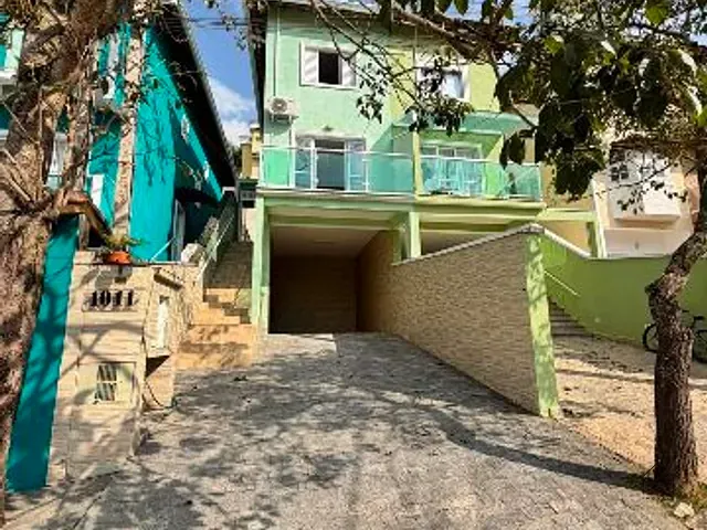 Casa com 140m² 3 quartos e 2 banheiros, à venda, no bairro Jardim Rio das Pedras em Cotia