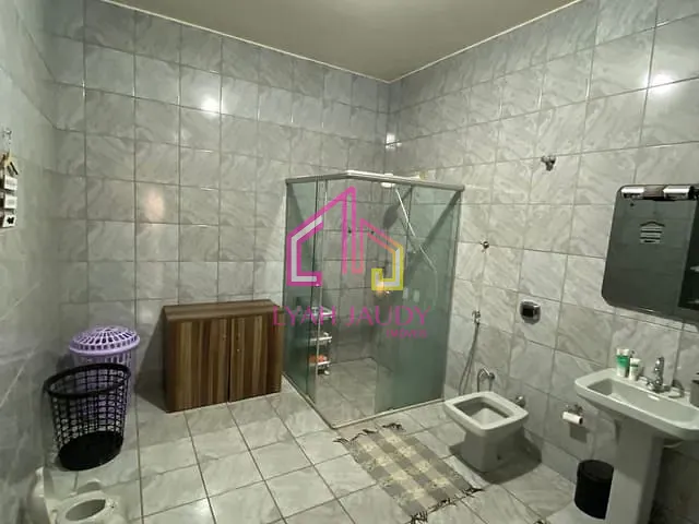 Casa com 342m² 1 quarto e 1 banheiro, à venda, no bairro Dom Aquino em Cuiabá