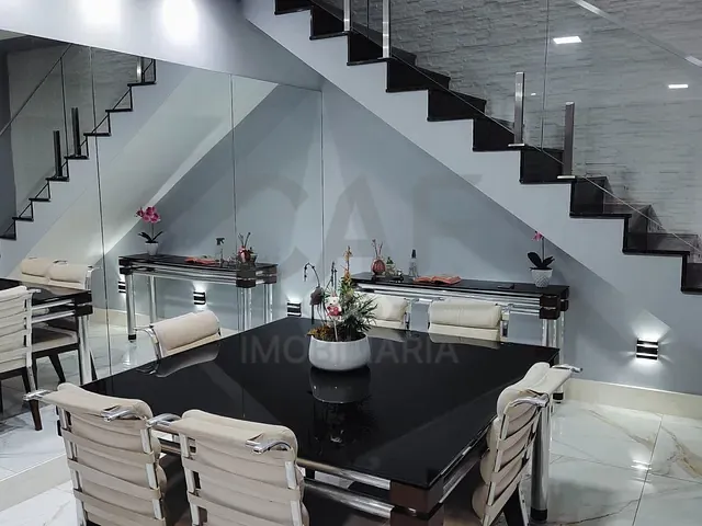 Casa com 486m² 4 quartos e 4 banheiros, à venda, no bairro Recanto Camanducaia em Jaguariúna