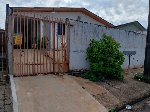 Foto do Casa - Casa à venda, Núcleo Habitacional Colonial, Apucarana, PR | J. Mareze Imóveis Ltda