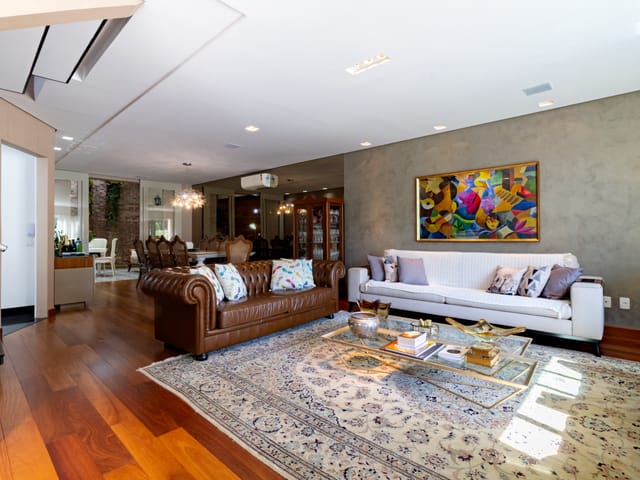 Casa com 460m² 2 quartos e 5 banheiros, à venda, no bairro Vila Santo Estéfano em São Paulo