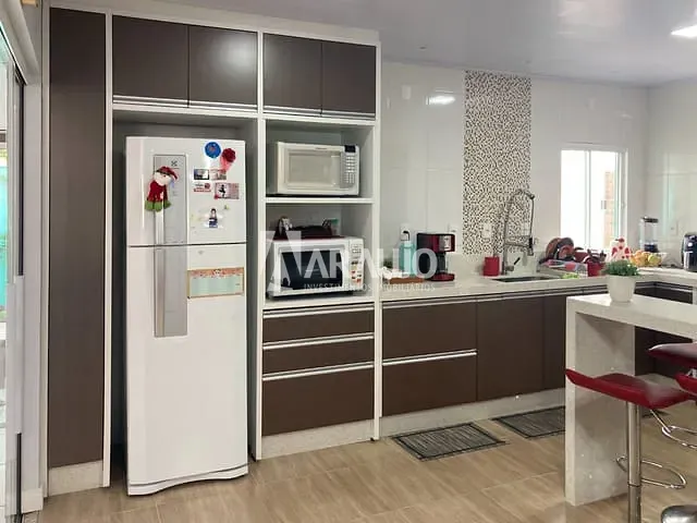 Casa com 216m² 2 quartos e 1 banheiro, à venda, no bairro São João em Itajaí