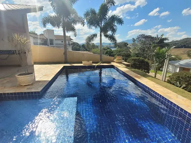 Casa com 1000m² 4 quartos e 2 banheiros, à venda, no bairro Riviera do Jaguari em Piracaia