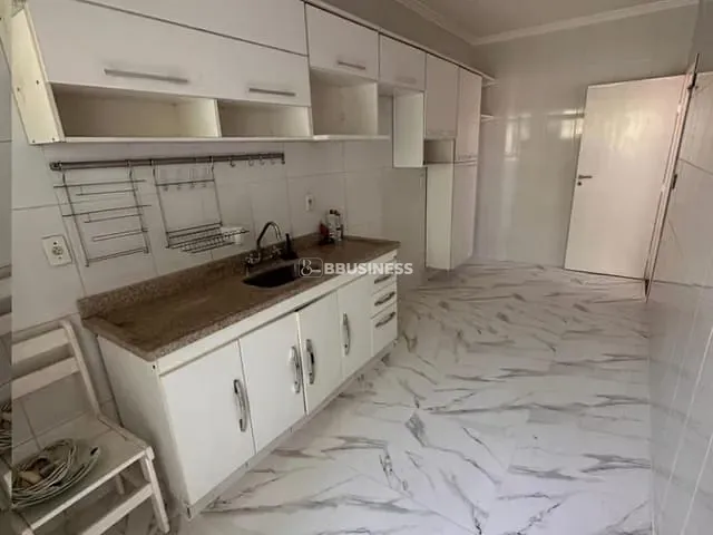 Casa com 150m² 3 quartos e 3 banheiros, à venda, no bairro Parque Rosário em Campos dos Goytacazes