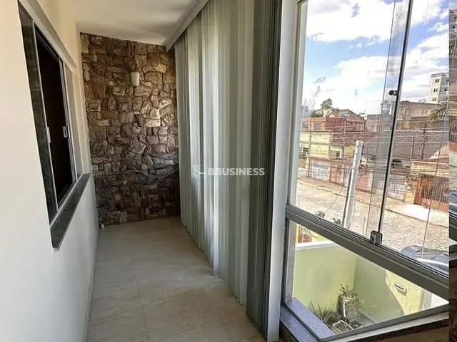 Casa com 150m² 3 quartos e 3 banheiros, à venda, no bairro Parque Rosário em Campos dos Goytacazes