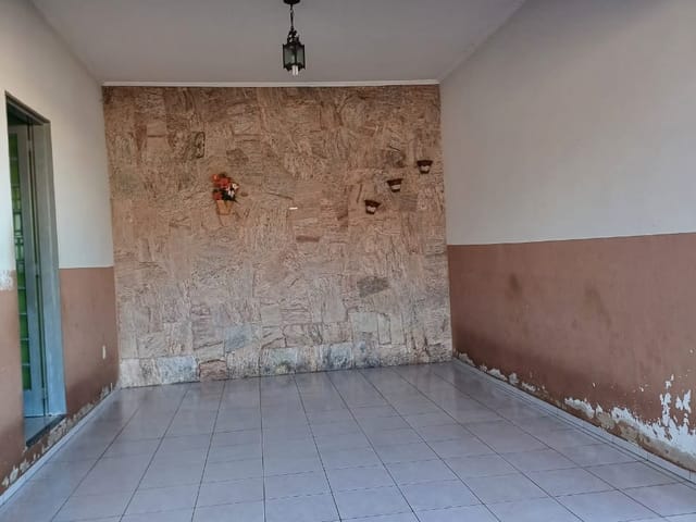 Casa com 253m² 2 quartos e 2 banheiros, à venda, no bairro Jardim Lisa em Campinas