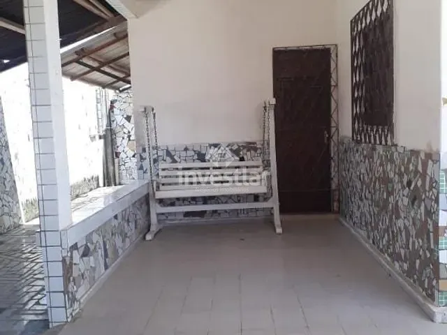 Casa 4 quartos e 2 banheiros, à venda, no bairro Centro em Lucena