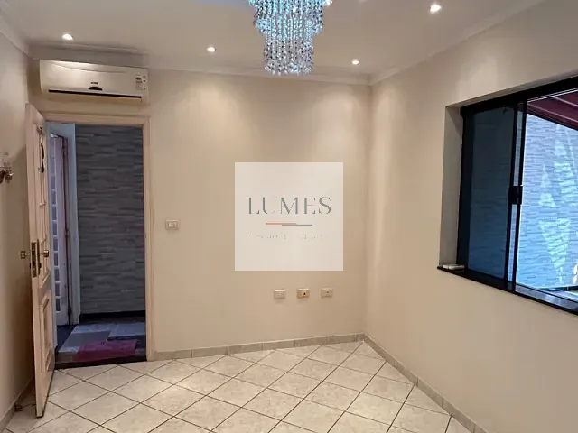 Casa com 204m² 3 quartos e 1 banheiro, à venda, no bairro Jardim São Francisco em Santa Bárbara D'Oeste