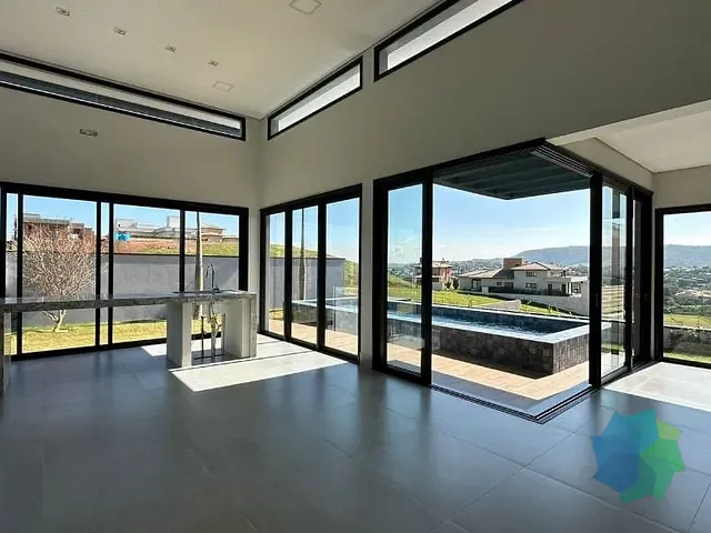 Casa com 700m² 4 quartos e 5 banheiros, à venda, no bairro Chácaras Primavera em Itu